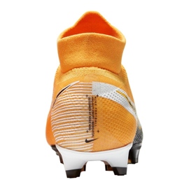 Buty piłkarskie Nike Superfly 7 Pro Fg M AT5382-801 wielokolorowe pomarańcze i czerwienie 3