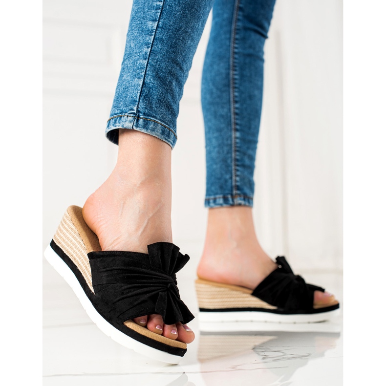 W. Potocki Klapki Na Koturnie Potocki czarne 1