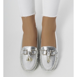 Srebrne mokasyny damskie Tayla srebrny 1