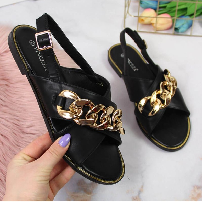 Sandały z łańcuchem Vinceza W JAN116A czarne 1