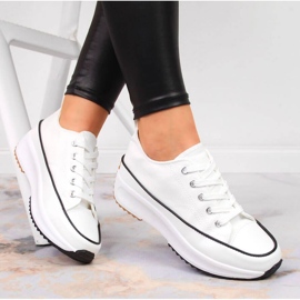 Trampki na platformie McKeylor W JAN93A białe 2