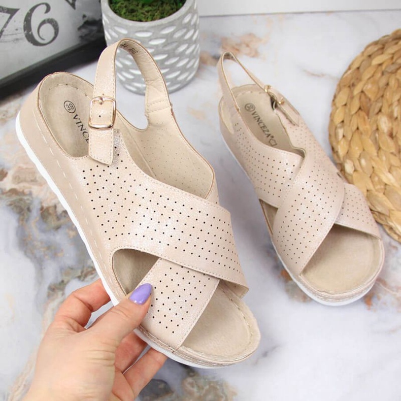 Sandały na koturnie Vinceza W JAN106B beżowe beżowy 1