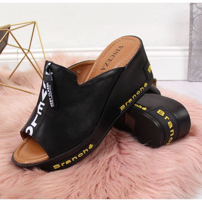 Klapki na koturnie z napisami Vinceza W JAN109 czarne 2