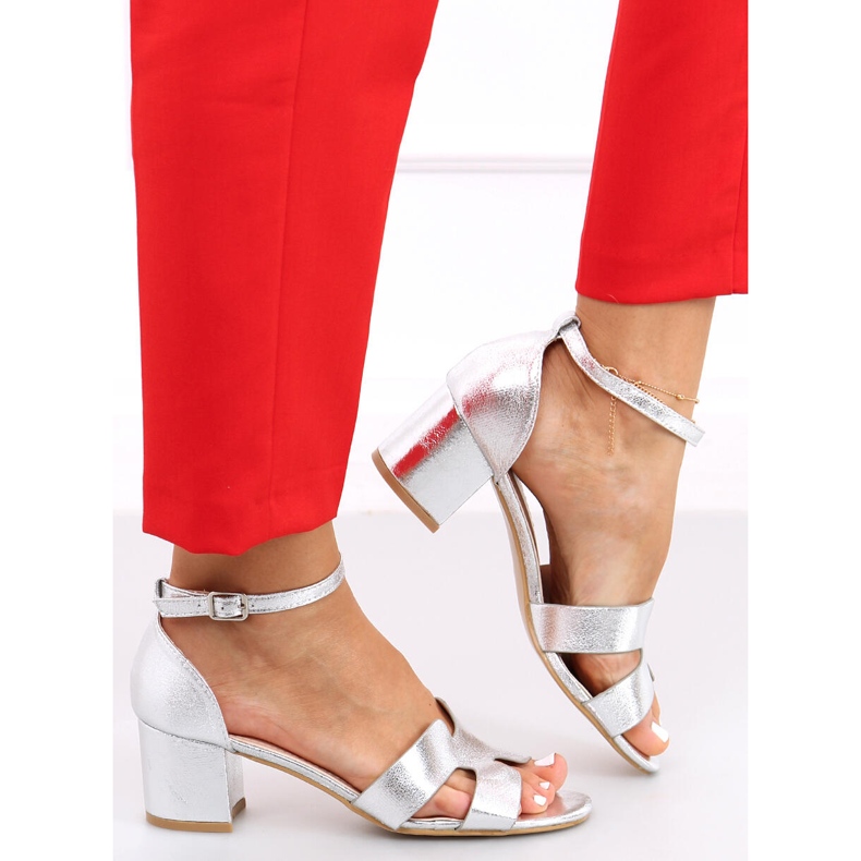 Sandałki na obcasie Nabila Silver srebrny 1
