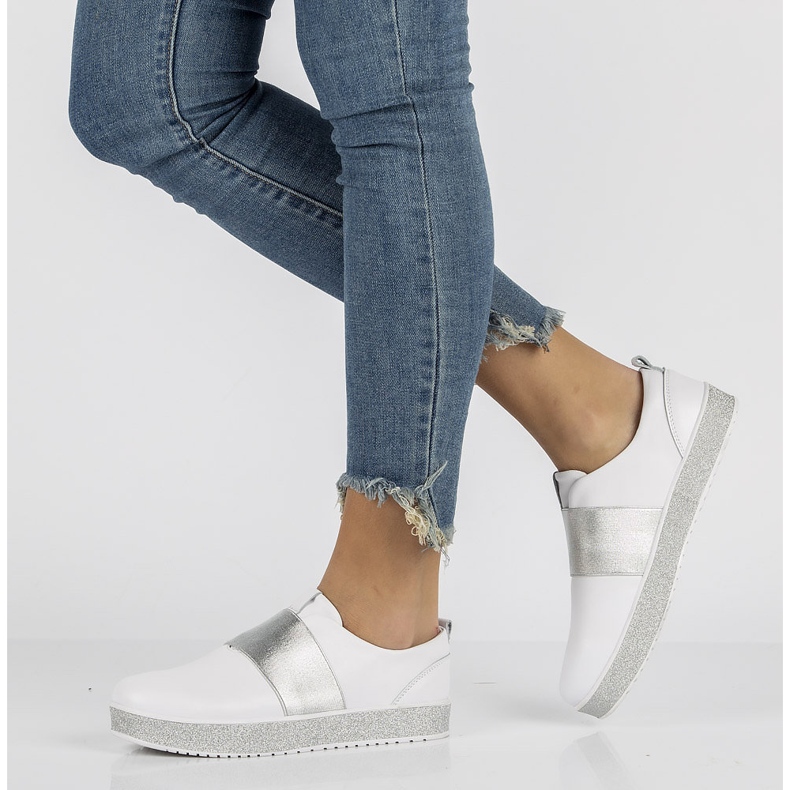 Skórzane półbuty Filippo DP1259/20 Wh białe 1