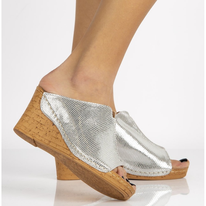 Skórzane klapki Filippo DK786/20 Si srebrne srebrny 1