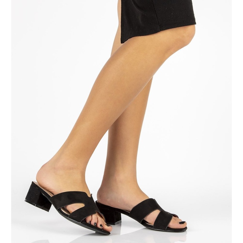 Klapki Filippo DK1358/20 Bk czarne 1