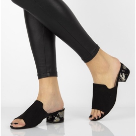 Klapki Filippo DK1359/20 Bk czarne 1