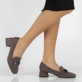 Półbuty na obcasie FILIPPO DP2097/22 Gr szare 1