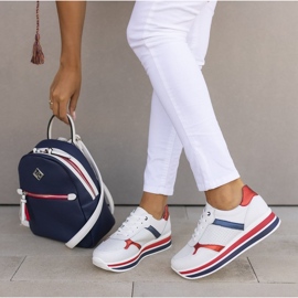 Skórzane sneakersy Filippo DP2004/21 Wh białe 1