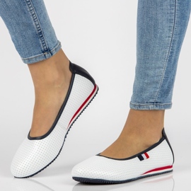 Skórzane baleriny Filippo DP2171/21 Wh białe 2