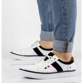 Skórzane półbuty Filippo MP2330/21 Wh białe 1