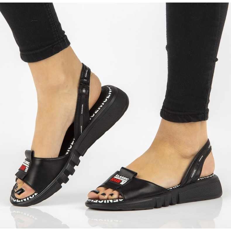 Sandały na koturnie Filippo DS2352/21 Bk czarne 1