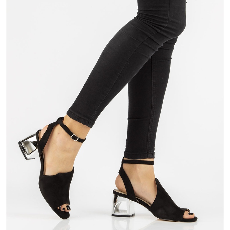 Sandały na obcasie Filippo DS2107/21 Bk czarne 2