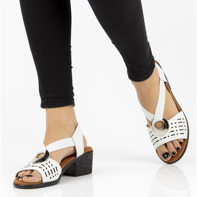 Skórzane sandały Filippo DS2308/21 Wh białe 1