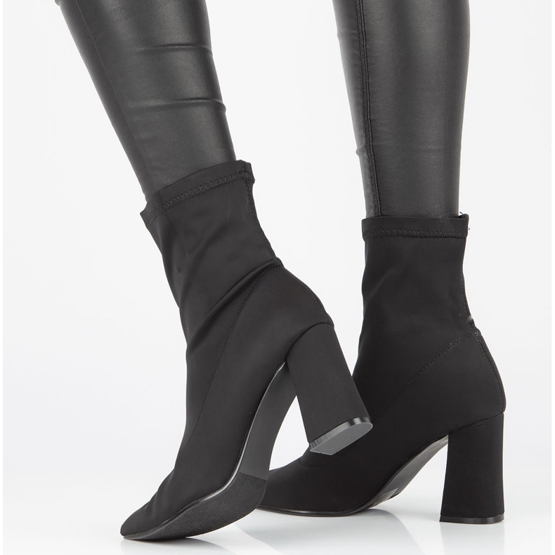 Botki Filippo DBT3126/21 Bk czarne 2