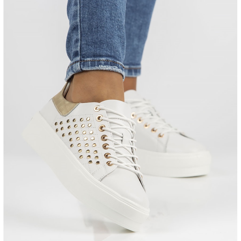 Skórzane półbuty FILIPPO DP3531/22 Wh białe złoty 1