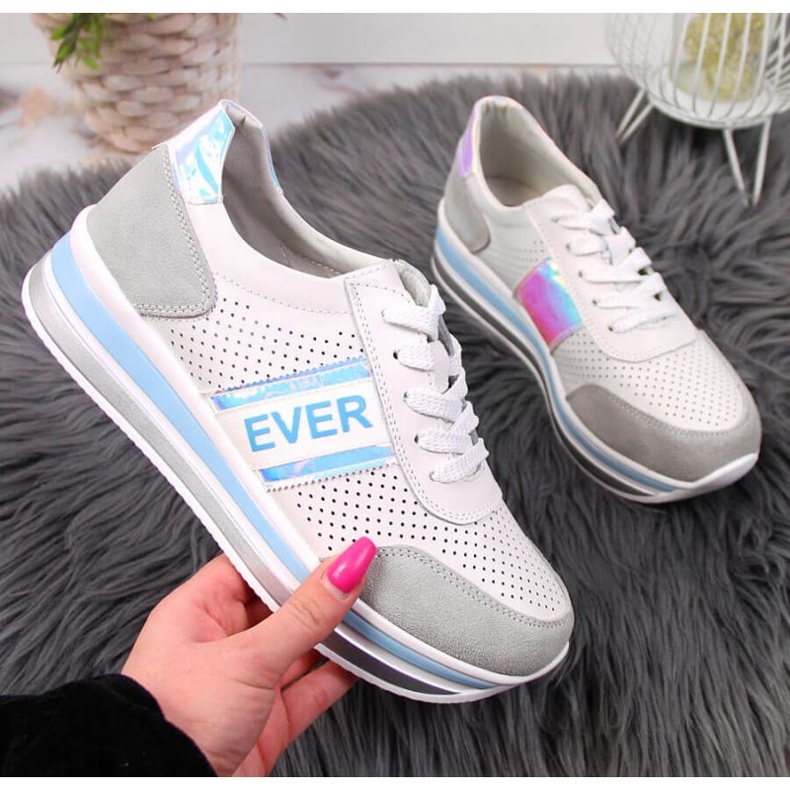 Sneakersy skórzane na platformie holo Filippo W PAW150C białe 1