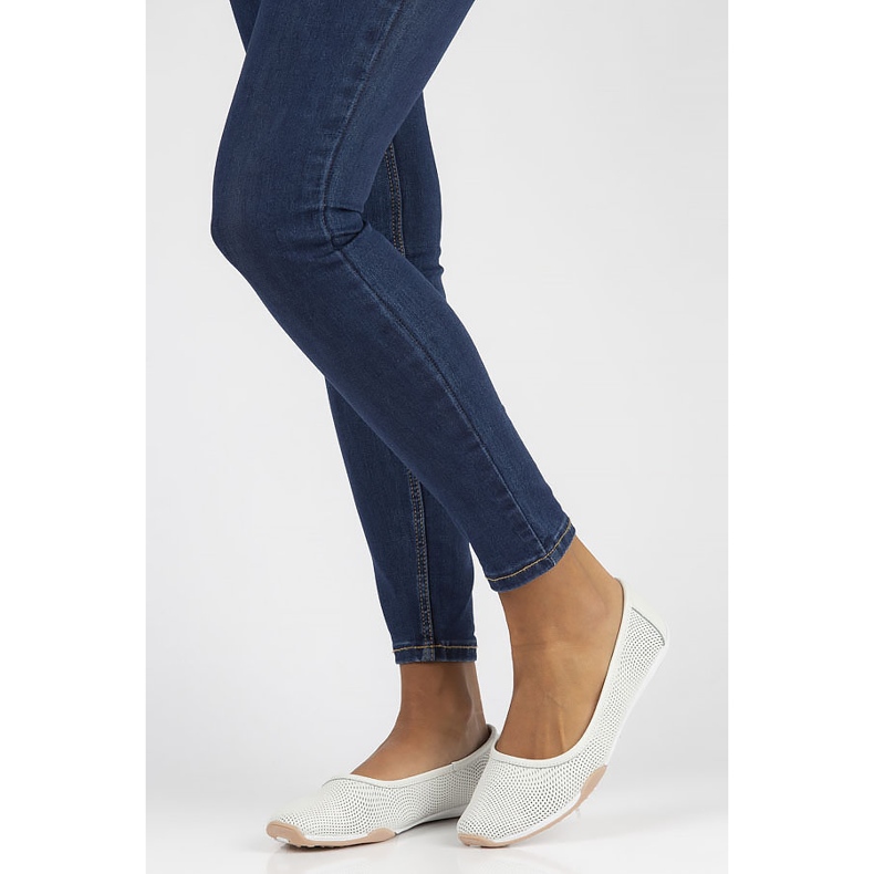 Skórzane Baleriny Filippo DP3681/22 Wh białe 1