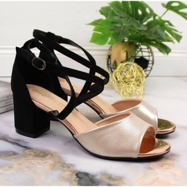 Sandały na słupku Potocki W WOL68 czarno złote czarne złoty 2