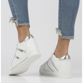 Skórzane Sneakersy Filippo DP3549/22 Wh białe 1