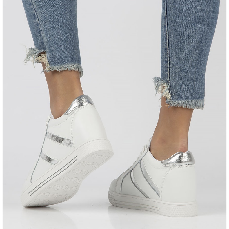 Skórzane Sneakersy Filippo DP3549/22 Wh białe 1