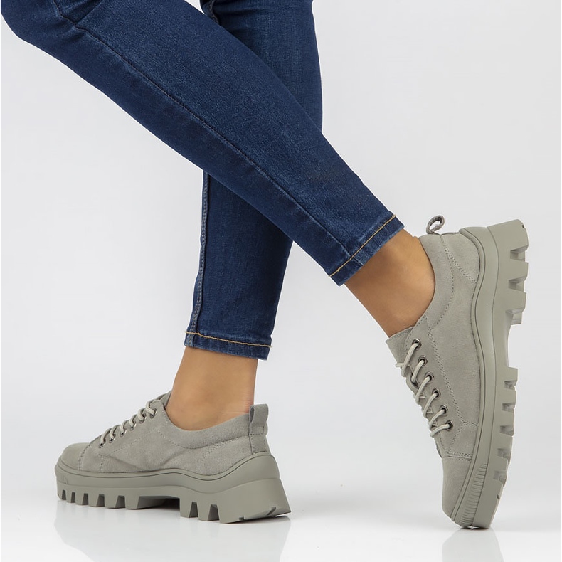 Skórzane trampki FILIPPO DP3522/22 Gr szare 1