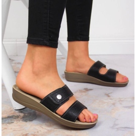 Klapki na rzep Inblu W ARC10B czarne 2