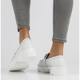 Skórzane półbuty Filippo DP3221/22 Wh białe 1