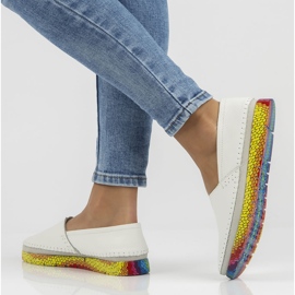 Skórzane półbuty Filippo DP1213/22 Wh białe 1