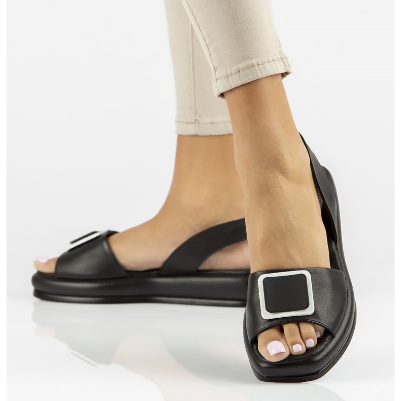 Skórzane sandały Filippo DS3902/22 Bk czarne 1