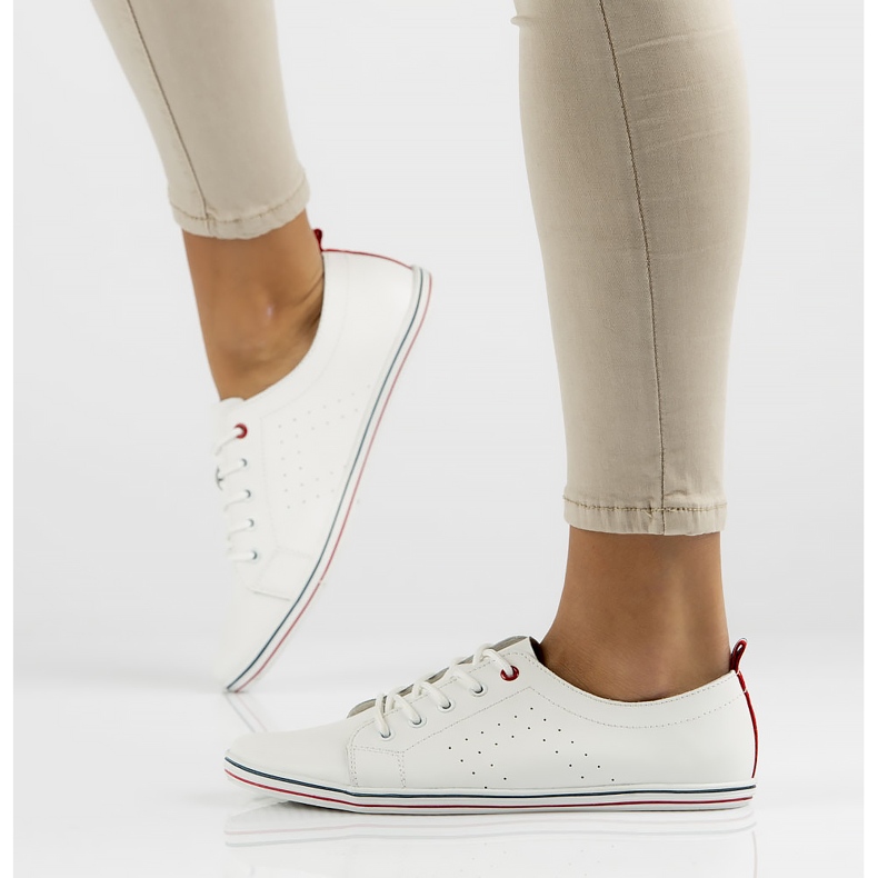 Skórzane półbuty Filippo DP073/22 Wh białe 1