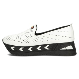 Skórzane półbuty Filippo DP3906/22 Wh białe 2