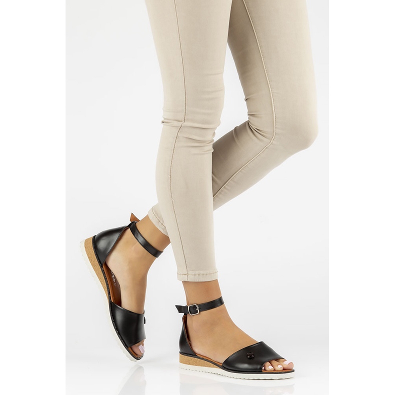 Skórzane sandały Filippo DS3914/22 Bk czarne 1