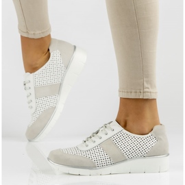 Skórzane półbuty Filippo DP028/22 Wh białe 1