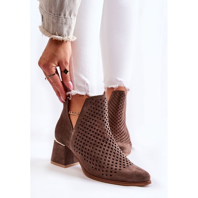 Zamszowe Ażurowe Botki Lewski Shoes 3165 ziemia welur wielokolorowe 1