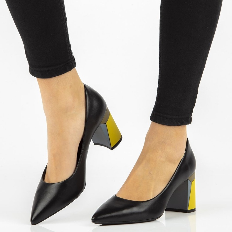 Czółenka Filippo DP2384/21 Bk czarne 2