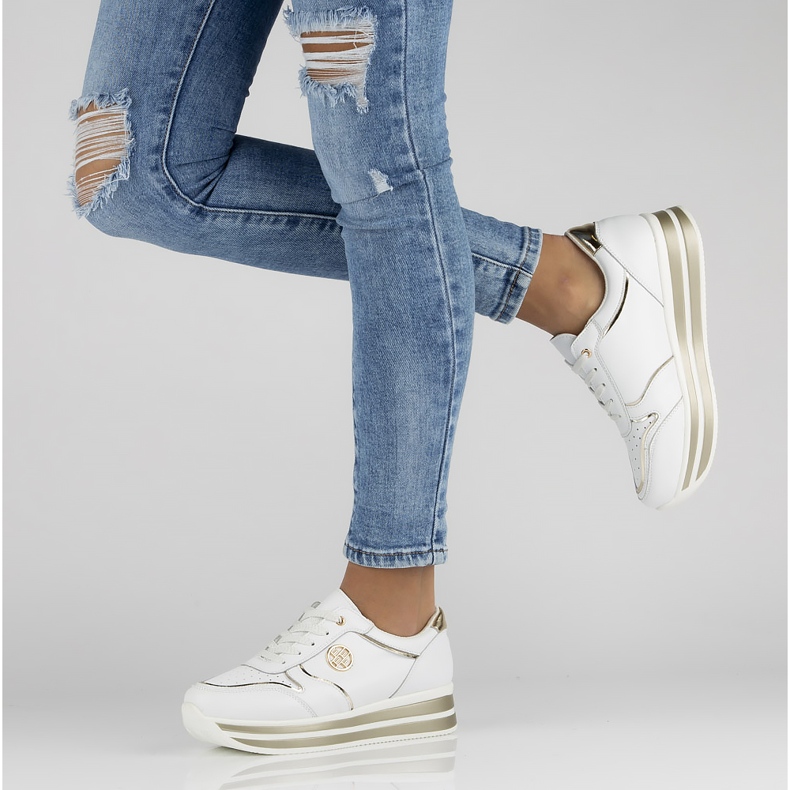 Skórzane Sneakersy Filippo DP3682/22 Wh białe 1