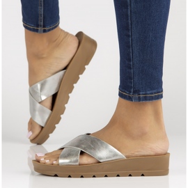 Klapki Filippo DK3611/22 Si srebrne srebrny 1