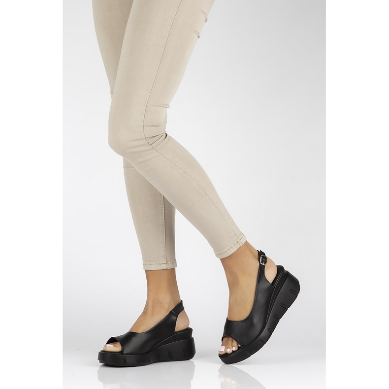 Skórzane sandały Filippo DS3595/22 Bk czarne 1