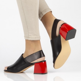 Skórzane sandały Filippo DS3729/22 Bk czarne 1