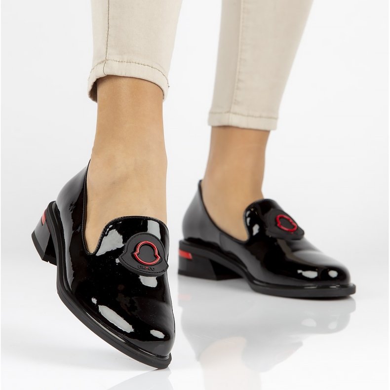 Skórzane półbuty Filippo DP3720/22 Bk czarne 1