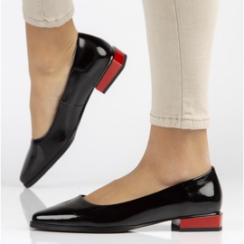 Skórzane półbuty Filippo DP2383/22 Bkl czarne 2