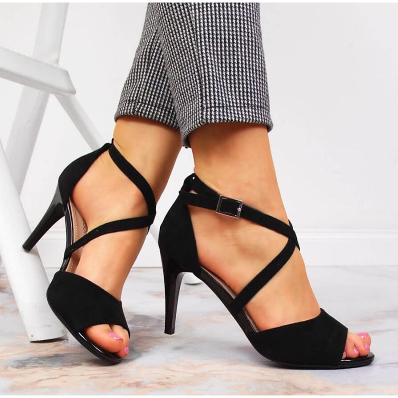 Sandały na szpilce czarne W Sergio Leone 2