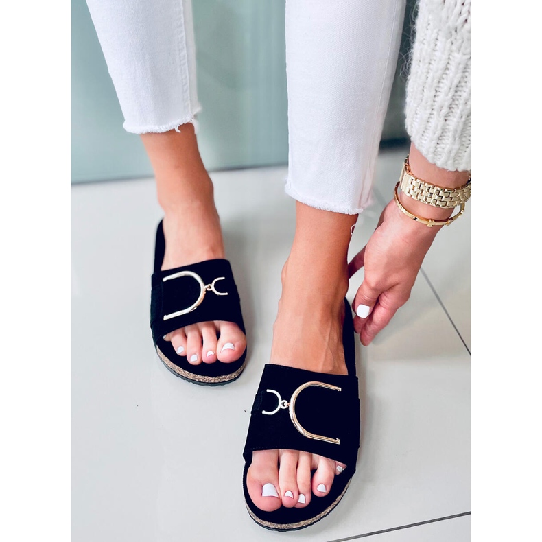 Klapki na korkowej podeszwie Tara Black czarne 1