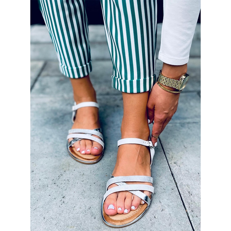 Sandałki damskie Celia White białe 2