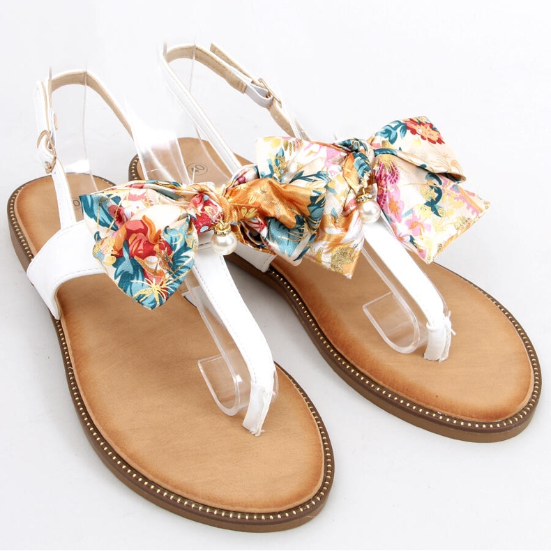 Sandałki japonki z kokardą Odette White białe 1