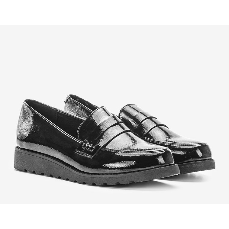 Czarne lakierowane półbuty Seninis 1