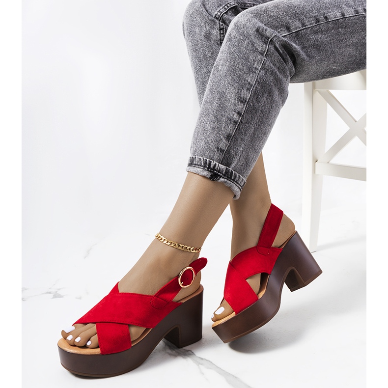 Czerwone sandały na platformie Chapel 1