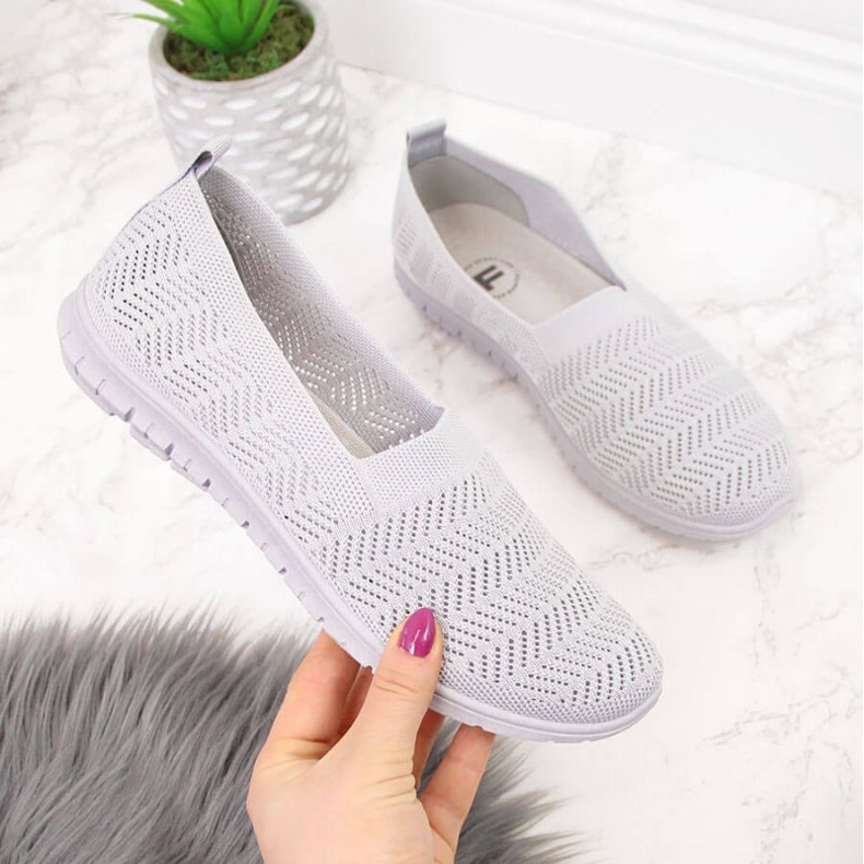 Tenisówki ażurowe slip on Filippo W PAW219C szare 1